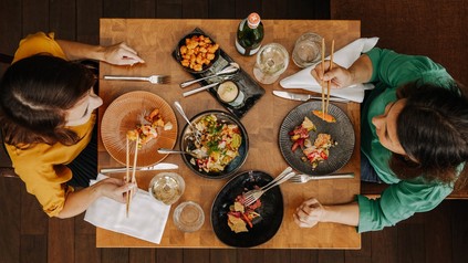 Eine Familie im Restaurant