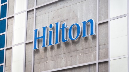 Am Finanzmarkt waren Hotelkonzerne wie Hilton und Marriott in den vergangenen Wochen sehr gefragt. (Foto: © Mariakray/stock.adobe.com)