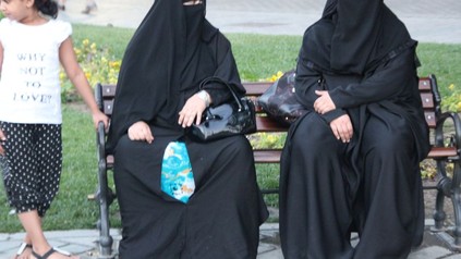 Frauen mit Burka