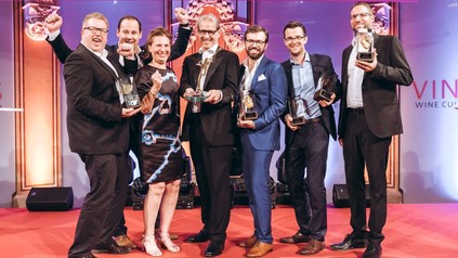 Andreas Zybell, Andreas Rainer, Edwige und Willi Bründlmayer, Reinhard Weninger, Matthias Pitra und Johannes Hofbauer-Schmidt bei der Auszeichnungsfeier