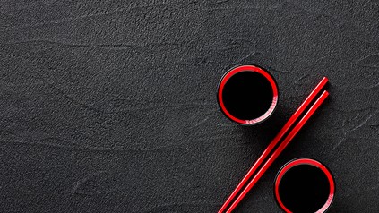 Ein Prozent-Symbol auf einem Tisch