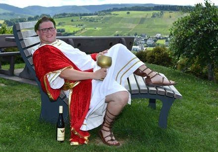 Sven Finke-Bieger als Dionysos verkleidet