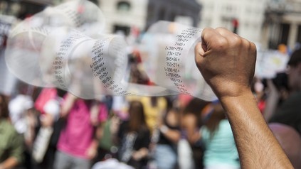 Eine Demo vor dem Bundestag