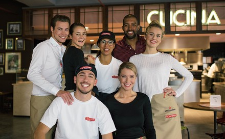 Ein Ausbildungsteam bei L’oSteria