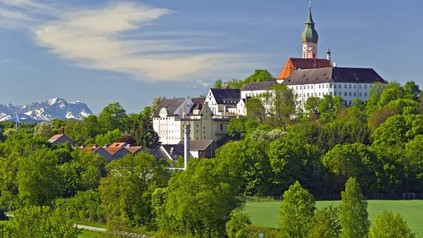 Panorama der Klosteranlage Andechs