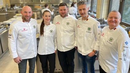 Köchenationalmannschaft und Doppel-Olympiasieger Ronald Rauhe