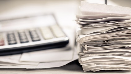 Ein Stapel Kassenbons