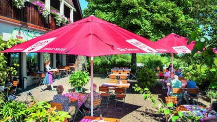 Biergarten im Sommer