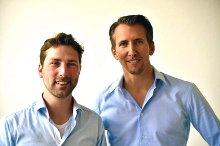 Die DreamCheaper-Gründer Leif Pritzel (links) und Nathan Zielke (rechts)