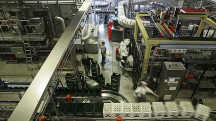 Flaschenabfüllung in einer Brauerei