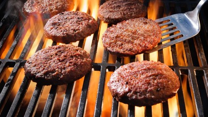 Fleisch auf Grill