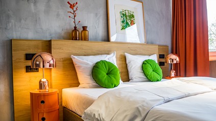Nahaufnahme eines Hotelszimmers im Koncept Hotel International in Köln