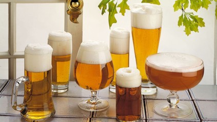 Biere in verschiedenen Gläsern