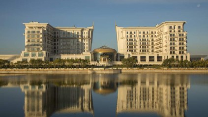 Das St. Regis Astana von außen