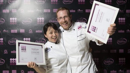 Gewinner Nico Kuckenburg und die Zweitpatzierte. Yoshiko Sato