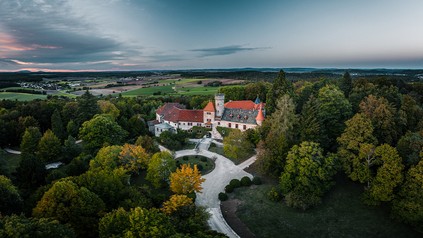 Luftaufnahme des Schloss Hohenstein