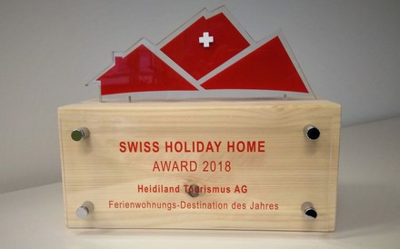 Gewinnerpokal der Heidiland Tourismus AG