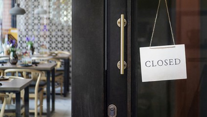 Tür mit Closed Schild