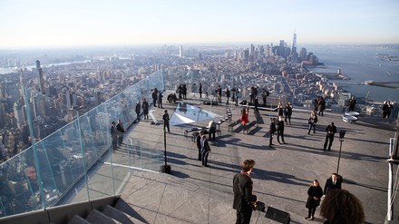 „The Edge“ des Wolkenkratzers „30 Hudson Yards“