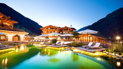 Naturteich im Familien Natur Resort Moar Gut