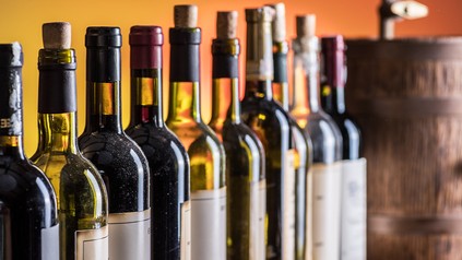 Weinflaschen, leicht verstaubt