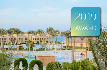 Ein luxuriöses Hotel im ägyptischen Stil