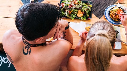Nacktrestaurant in Frankreich