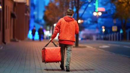 Essenszusteller mit Thermotasche