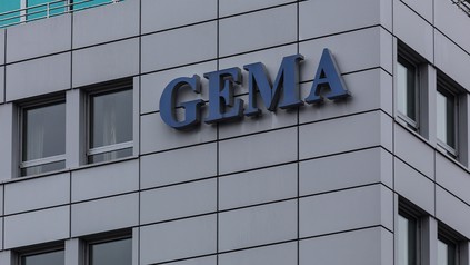 Schriftzug am GEMA-Sitz in Berlin