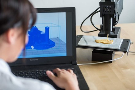 Print2Taste druckt Lebensmittel-Mischungen als 3D-Modelle