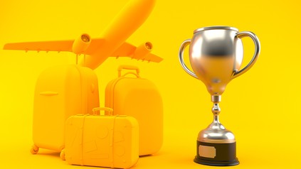 Reisehintergrund und Trophäe