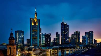 Frankfurt Skyline nachts